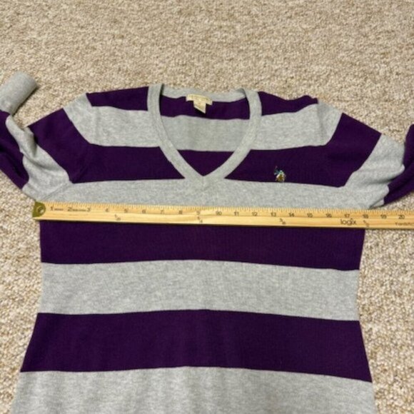 US Polo Assn Women’s  Knit V Neck Sweater Gray Purple /White Striped Preppy M - Picture 6 of 9